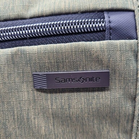 SOLD NWOT Samsonite Modern Utility Messenger Bag Laptop Green - Picture 7 of 13